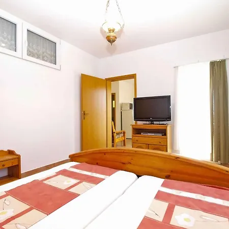 Apartment Near In Valbandon-istrien 51711 Valbandon